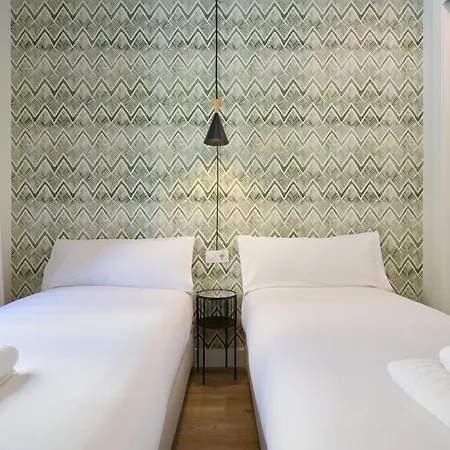 Aparthotel Casa Pizarro, By Homing U