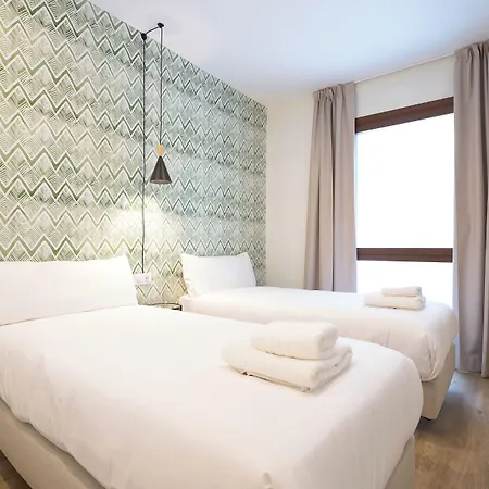 Apart Otel Casa Pizarro, By Homing U