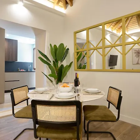 Casa Pizarro, By Homing U Lägenhetshotell Sevilla